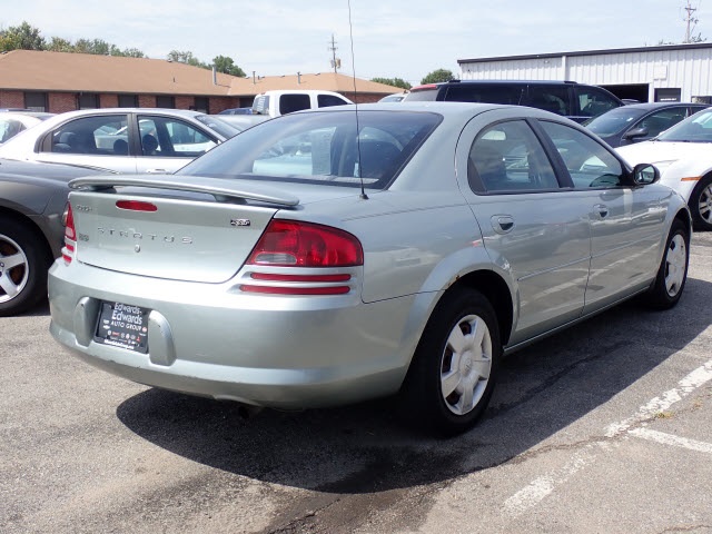 Pre-Owned 2005 Dodge Stratus SXT 4D Sedan in Council Bluffs #ZK190813B ...